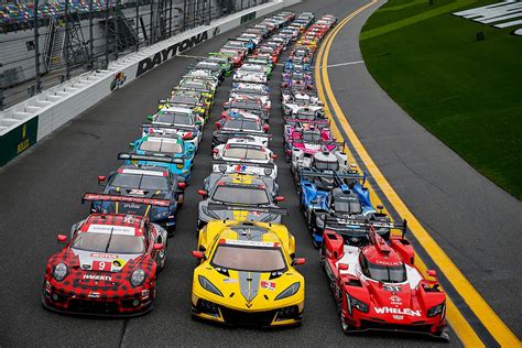 what kind of cars race in the rolex 24|rolex daytona entry list 2021.